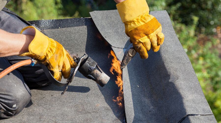 Expert top industrial roofings services in Universal, IN
